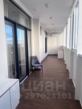 2-комн.кв., 105 м², этаж 17