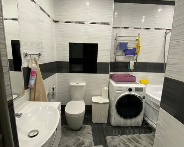 3-комн., 90 м², 10/18 этаж