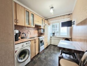 2-комн.кв., 52 м², этаж 4