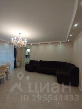 2-комн.кв., 100 м², этаж 7