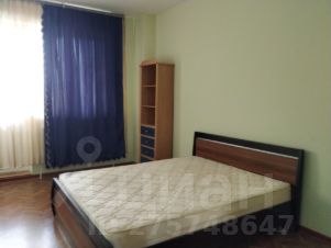 2-комн.кв., 80 м², этаж 4