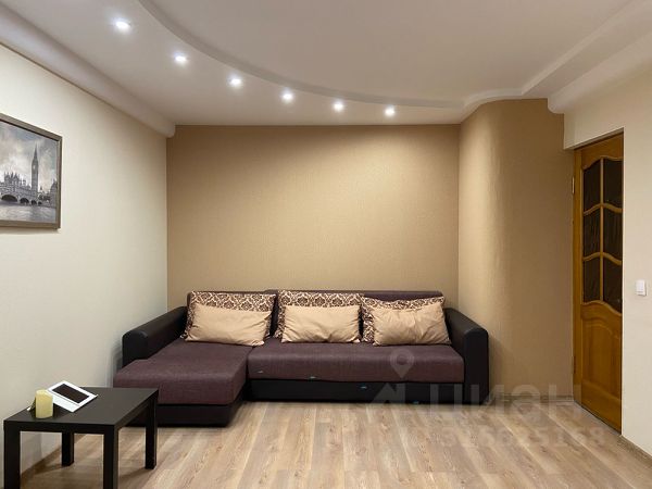 1-комн., 40 м², 10/12 этаж