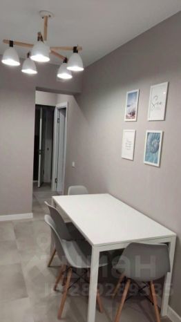 3-комн.кв., 70 м², этаж 3