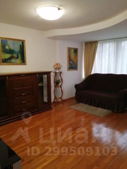 2-комн.кв., 53 м², этаж 3