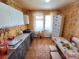 3-комн.кв., 67 м², этаж 3