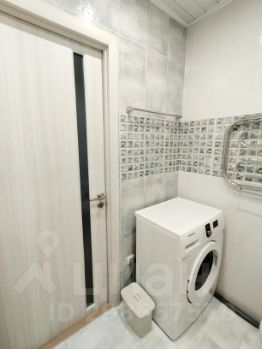 2-комн.кв., 61 м², этаж 3