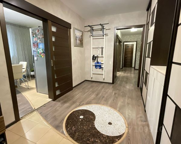 2-комн., 83 м², 7/10 этаж