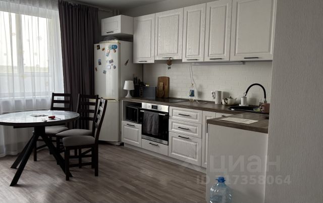 2-комн., 42 м², 11/13 этаж