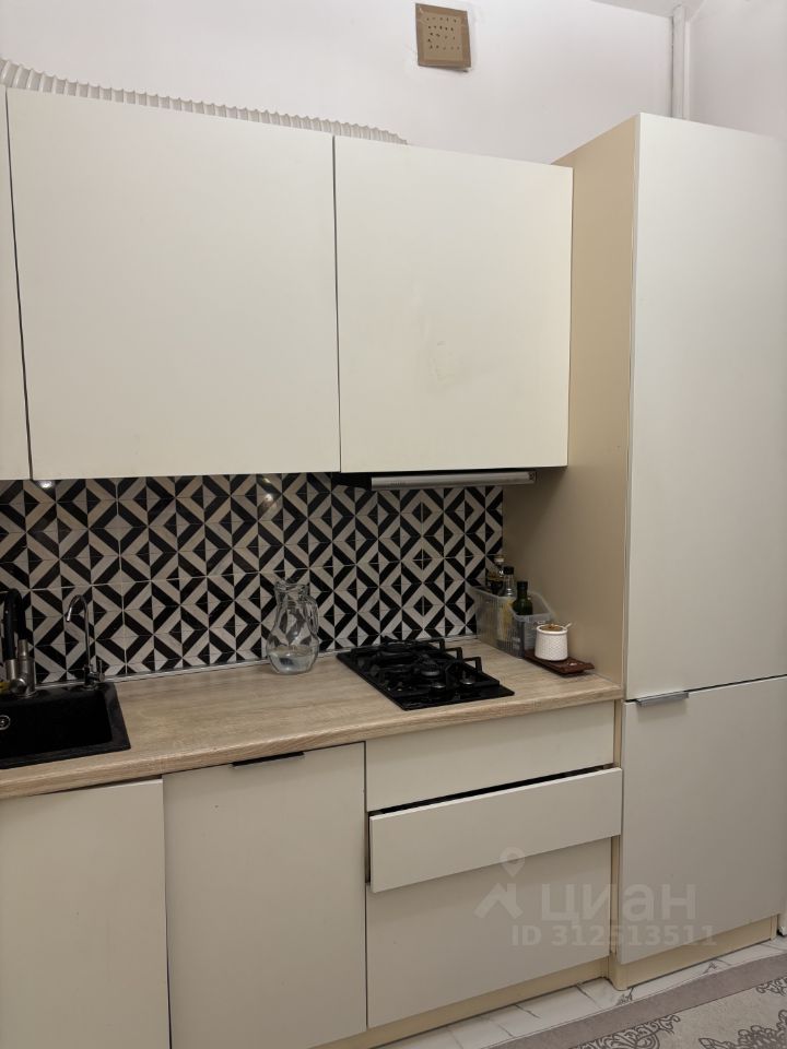 2-к кв. Челябинская область, Челябинск ул. Цвиллинга, 38 (60.0 м²)