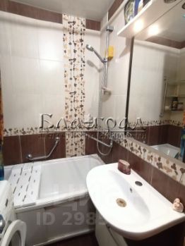 4-комн.кв., 80 м², этаж 3