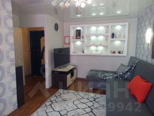 2-комн.кв., 42 м², этаж 3