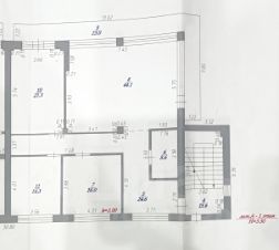 3-комн.кв., 142 м², этаж 1