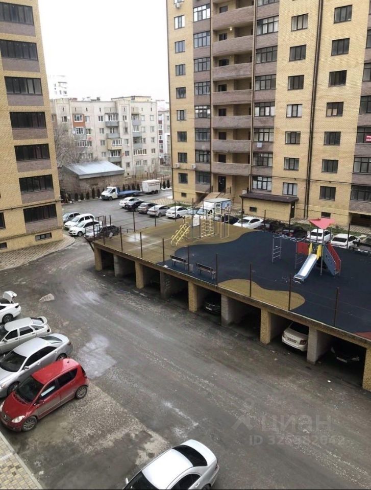 3-к кв. Карачаево-Черкесия, Черкесск ул. Космонавтов, 43Г (99.6 м²)