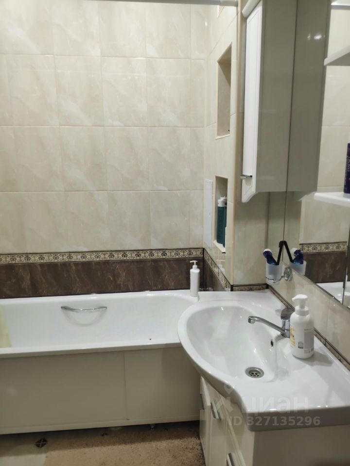 1-к кв. Карачаево-Черкесия, Черкесск ул. Космонавтов, 35Гк2 (49.0 м²)