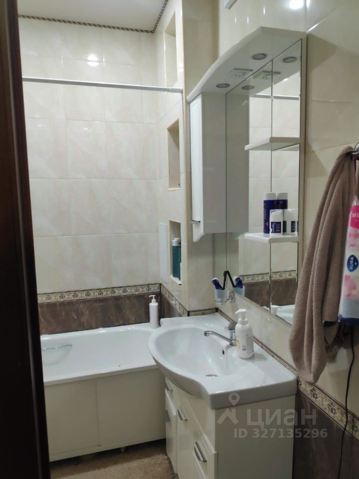 1-к кв. Карачаево-Черкесия, Черкесск ул. Космонавтов, 35Гк2 (49.0 м²)