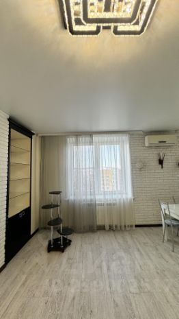 3-комн.кв., 92 м², этаж 9