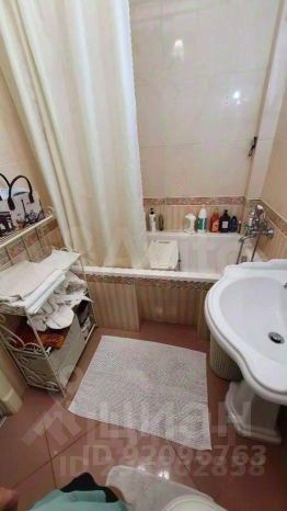 4-комн.кв., 90 м², этаж 1