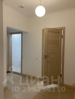 2-комн.кв., 80 м², этаж 6