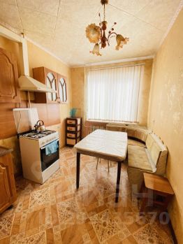 2-комн.кв., 50 м², этаж 3