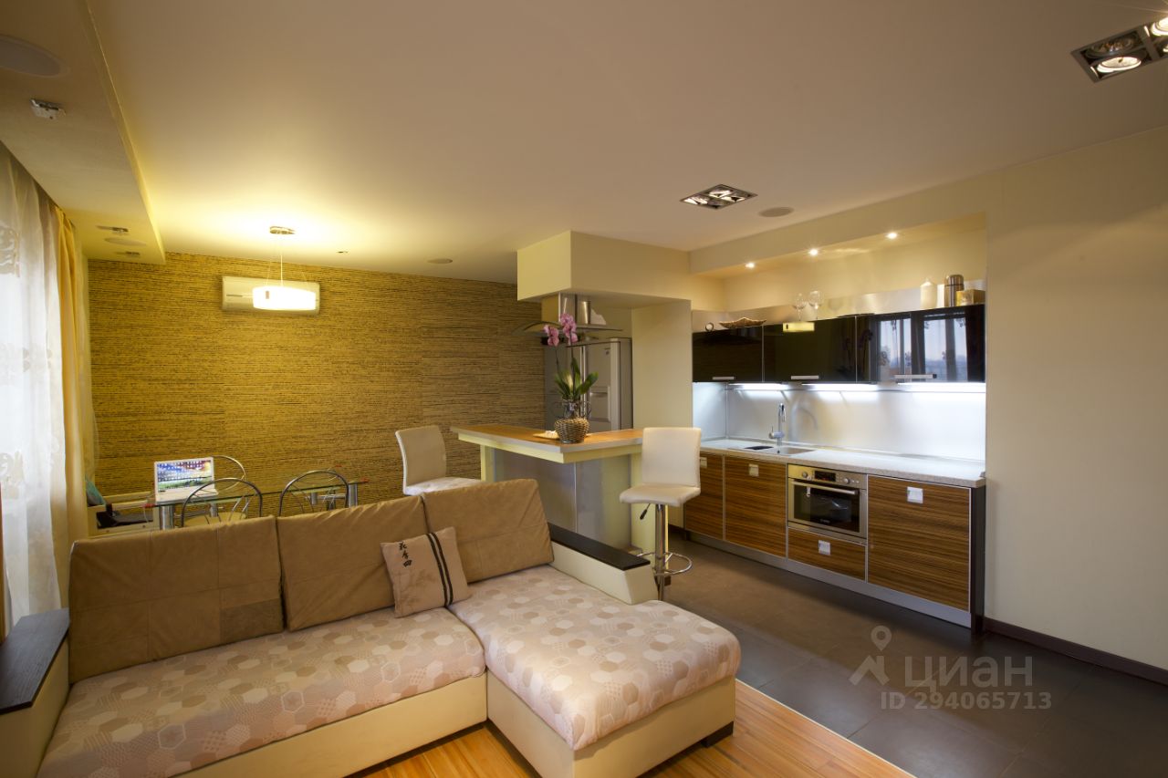 Продажа трехкомнатной квартиры 126.3м² Лихачевское ш., 14к1 ...