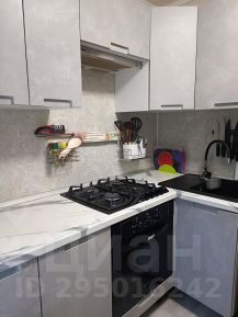 2-комн.кв., 44 м², этаж 3