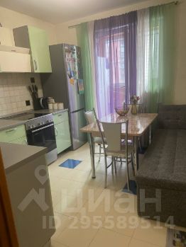 1-комн.кв., 43 м², этаж 3