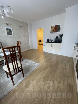 3-комн.кв., 96 м², этаж 13