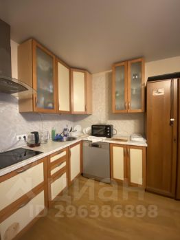 2-комн.кв., 60 м², этаж 17