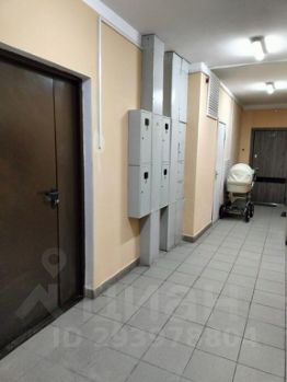 2-комн.кв., 70 м², этаж 10