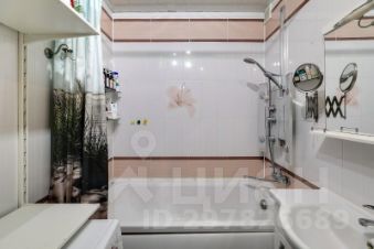 2-комн.кв., 58 м², этаж 3