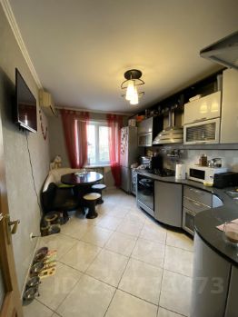 3-комн.кв., 85 м², этаж 3