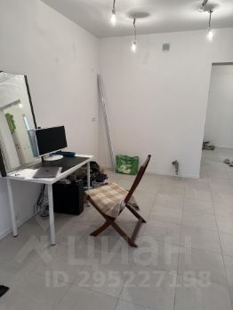 2-комн.кв., 40 м², этаж 12