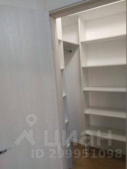 2-комн.кв., 58 м², этаж 15