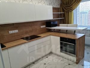 2-комн.кв., 60 м², этаж 19