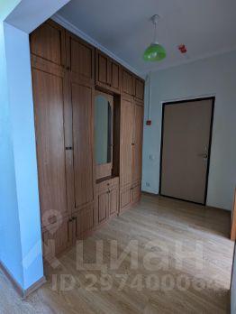 2-комн.кв., 46 м², этаж 24