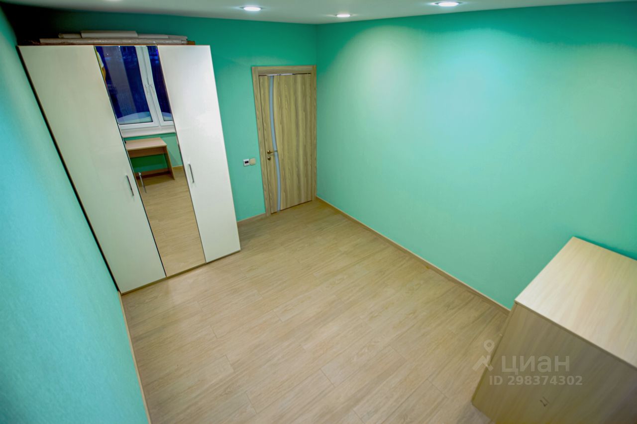 2-к кв. Ямало-Ненецкий АО, Новый Уренгой Дружба мкр, 6/1 (66.0 м²)