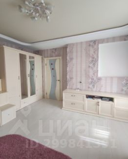 3-комн.кв., 77 м², этаж 8