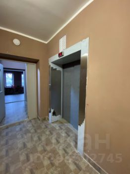 2-комн.кв., 68 м², этаж 1