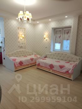 3-комн.кв., 94 м², этаж 3