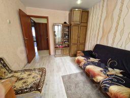 4-комн.кв., 84 м², этаж 1