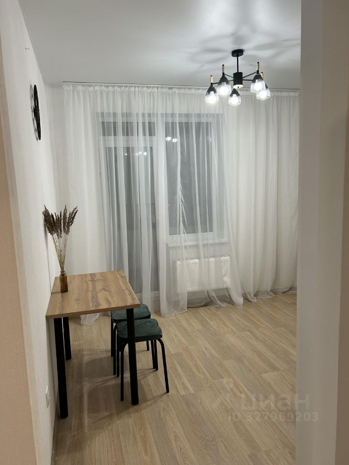 1-к кв. Свердловская область, Екатеринбург ул. Азина, 25 (38.9 м²)