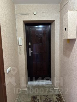 1-комн.кв., 30 м², этаж 3