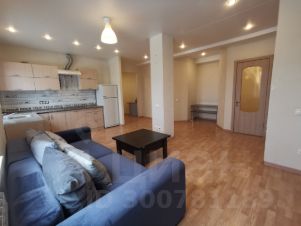 2-комн.кв., 81 м², этаж 17