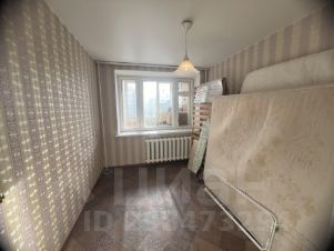 4-комн.кв., 100 м², этаж 3