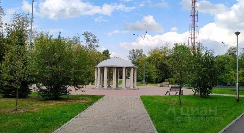 3-комн. кв., р-н Октябрьский, Екатеринбург
