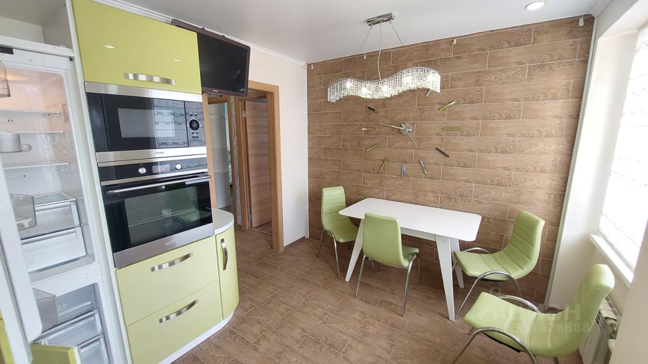 2-комн. кв., р-н Чкаловский, Екатеринбург