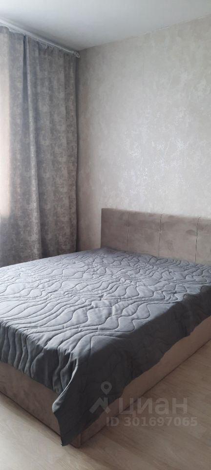 Светлая уютная квартира, 35 кв.м, 4 этаж, 1 комната, без отделки. Просторная кухня 10 кв.м. Екатеринбург.