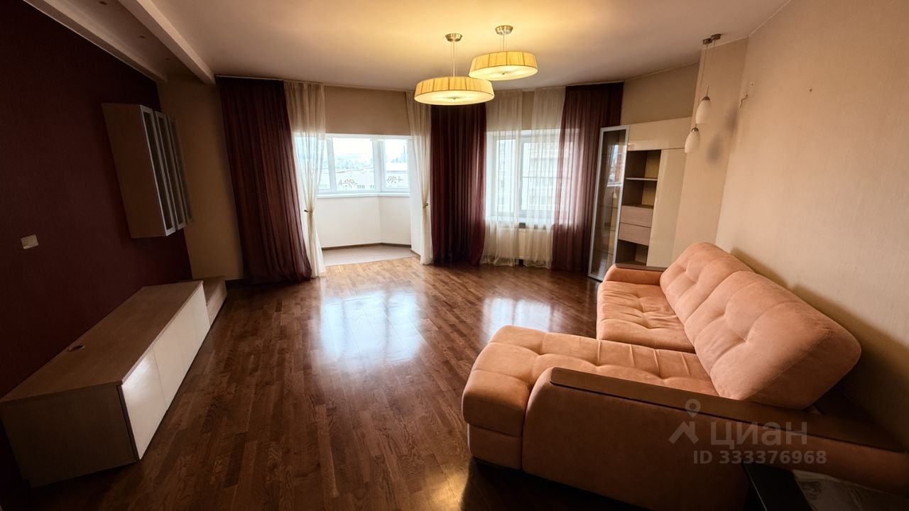 3-комн. кв., р-н Верх-Исетский, Екатеринбург