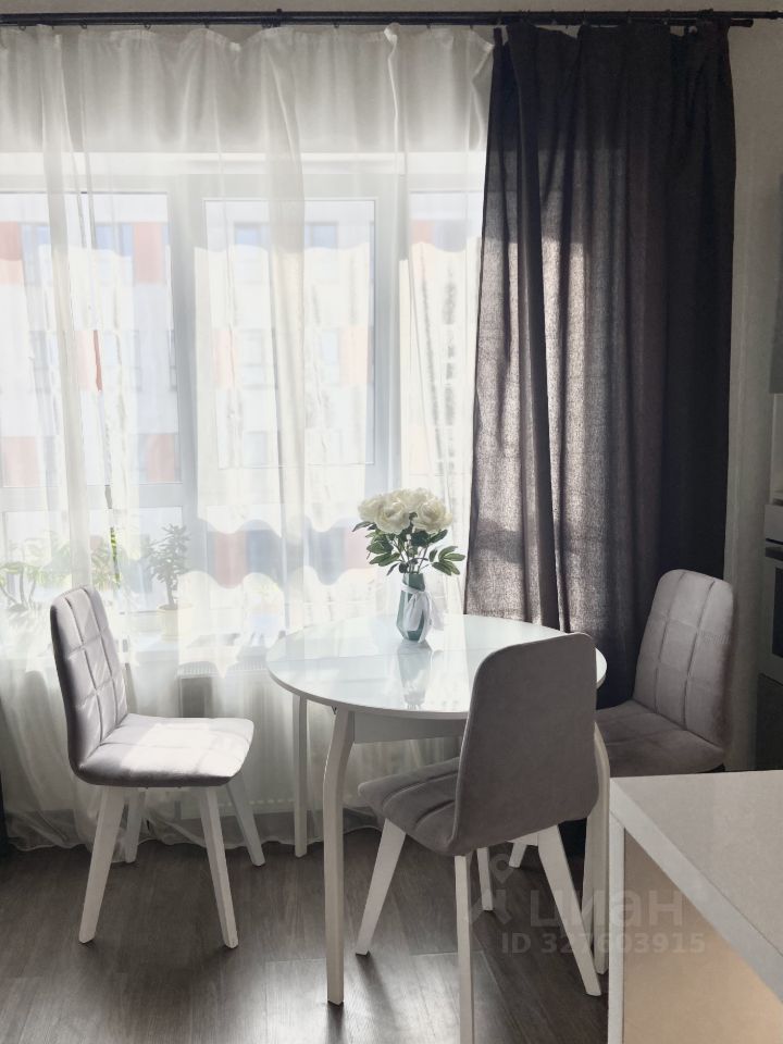 Студия Свердловская область, Екатеринбург ул. Гастелло, 25 (30.0 м²)