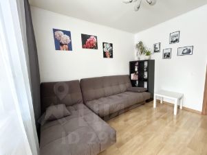 2-комн.кв., 42 м², этаж 3